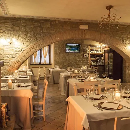 Il Melograno & * Pianello (Umbria)